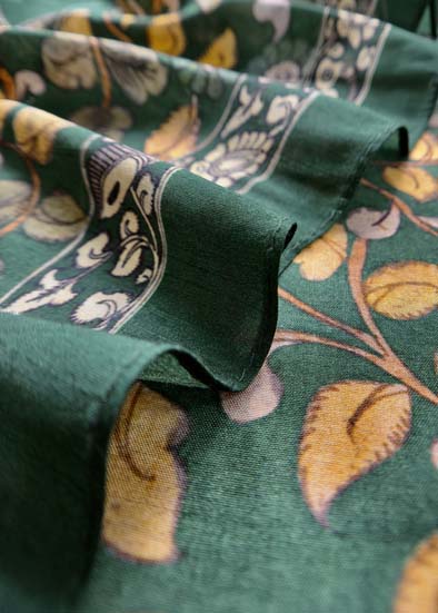 Green Raw Silk Suit In Digital Print