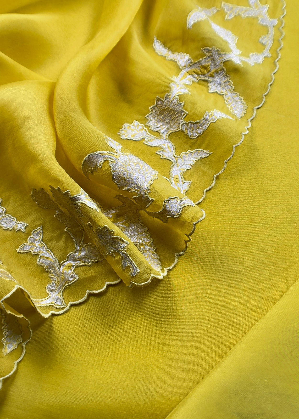 Pea Soup Pure Kora Silk Suit With Dupatta In Applique Work