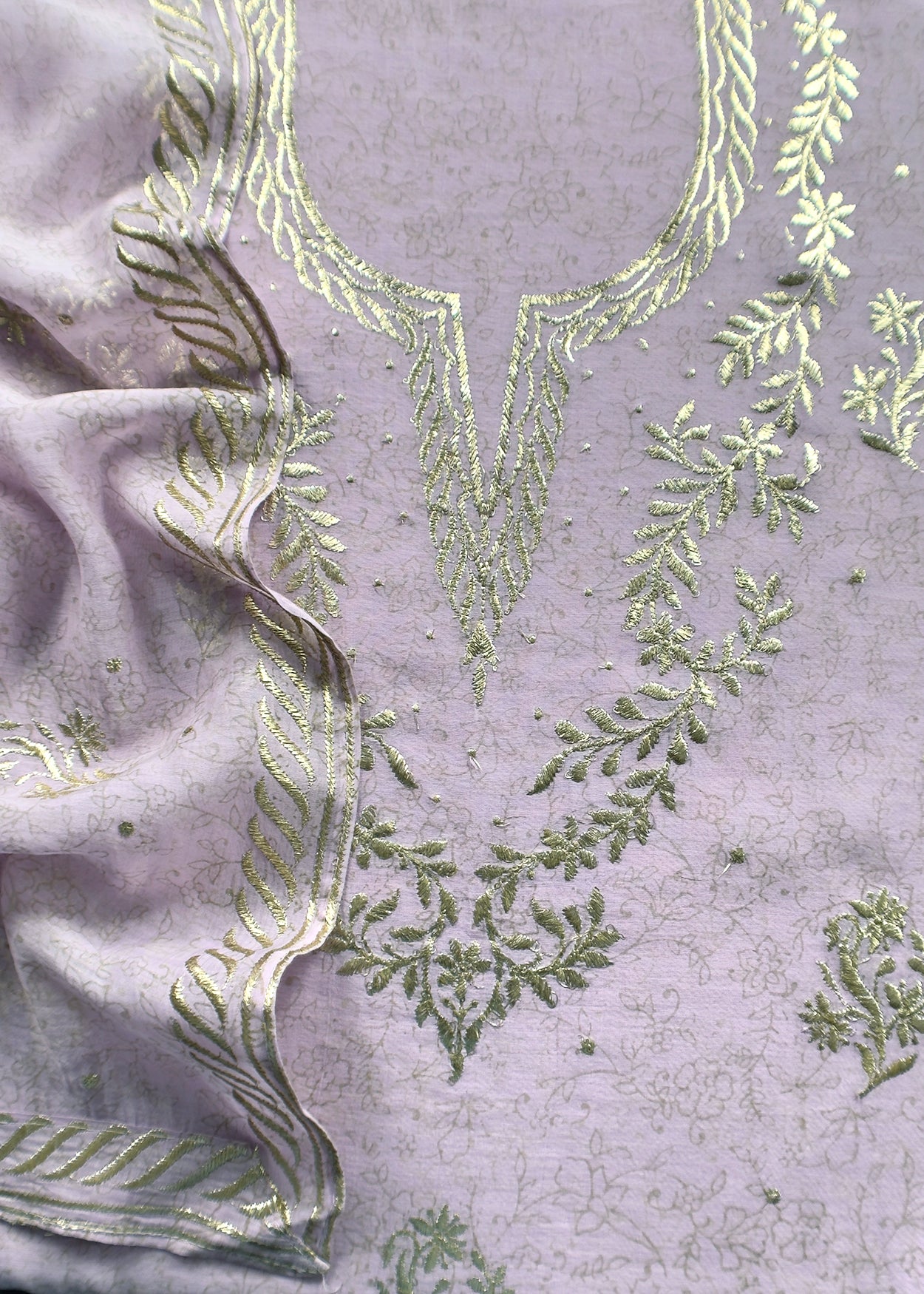 Handloom mulmul unstitched suit fabric

