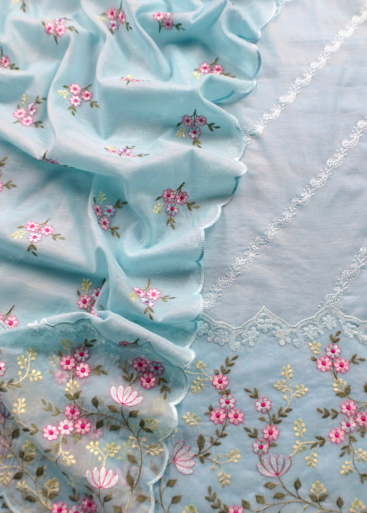 Mul unstitched suit set at the best price

