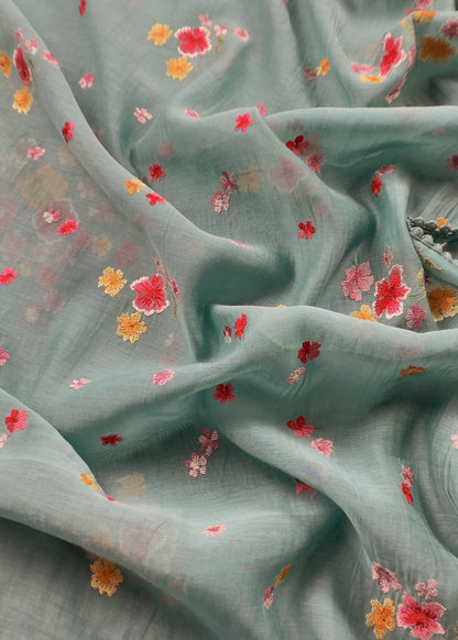 Mulmul suit set with flower embroidered

