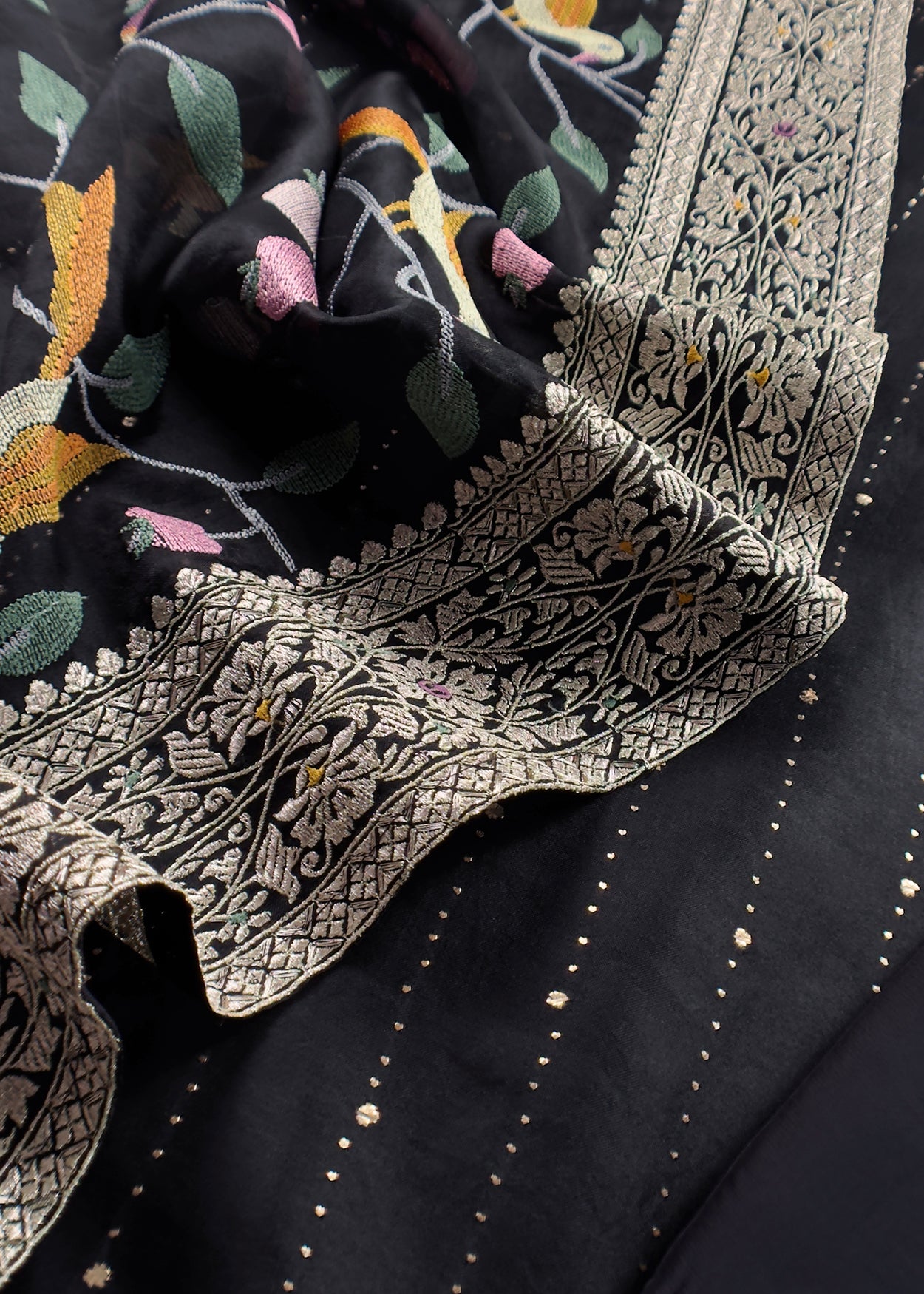 Buy crepe suit with resham embroidery

