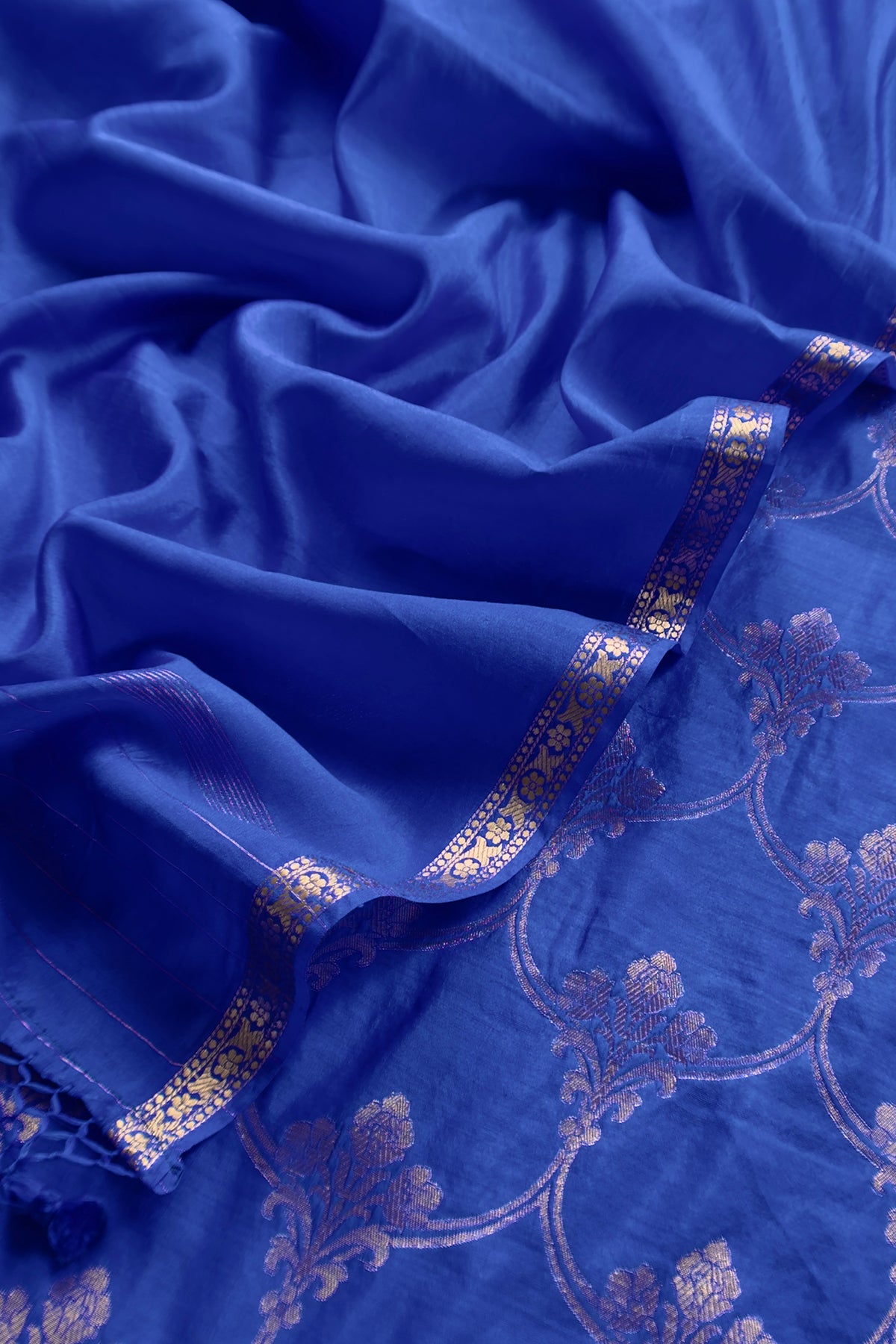 Royal Blue Silk Suit With Sona-Roopa Kadwa Weaving