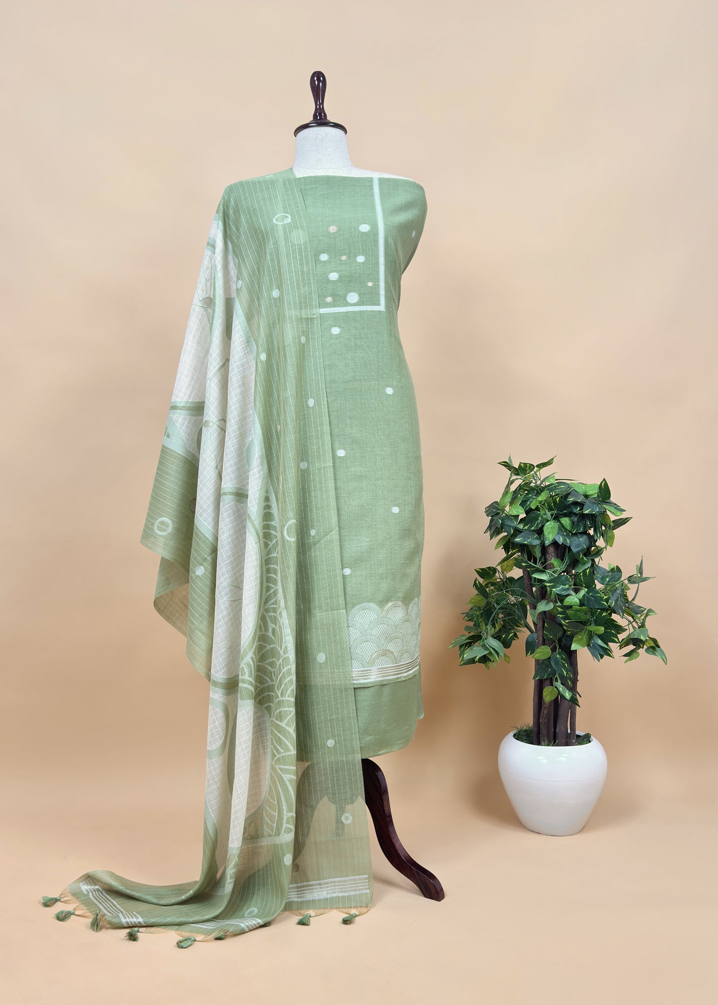 Soft Blue Linen Chanderi Kurta with Appliqué Work and Dupatta with Jamdani weaving
