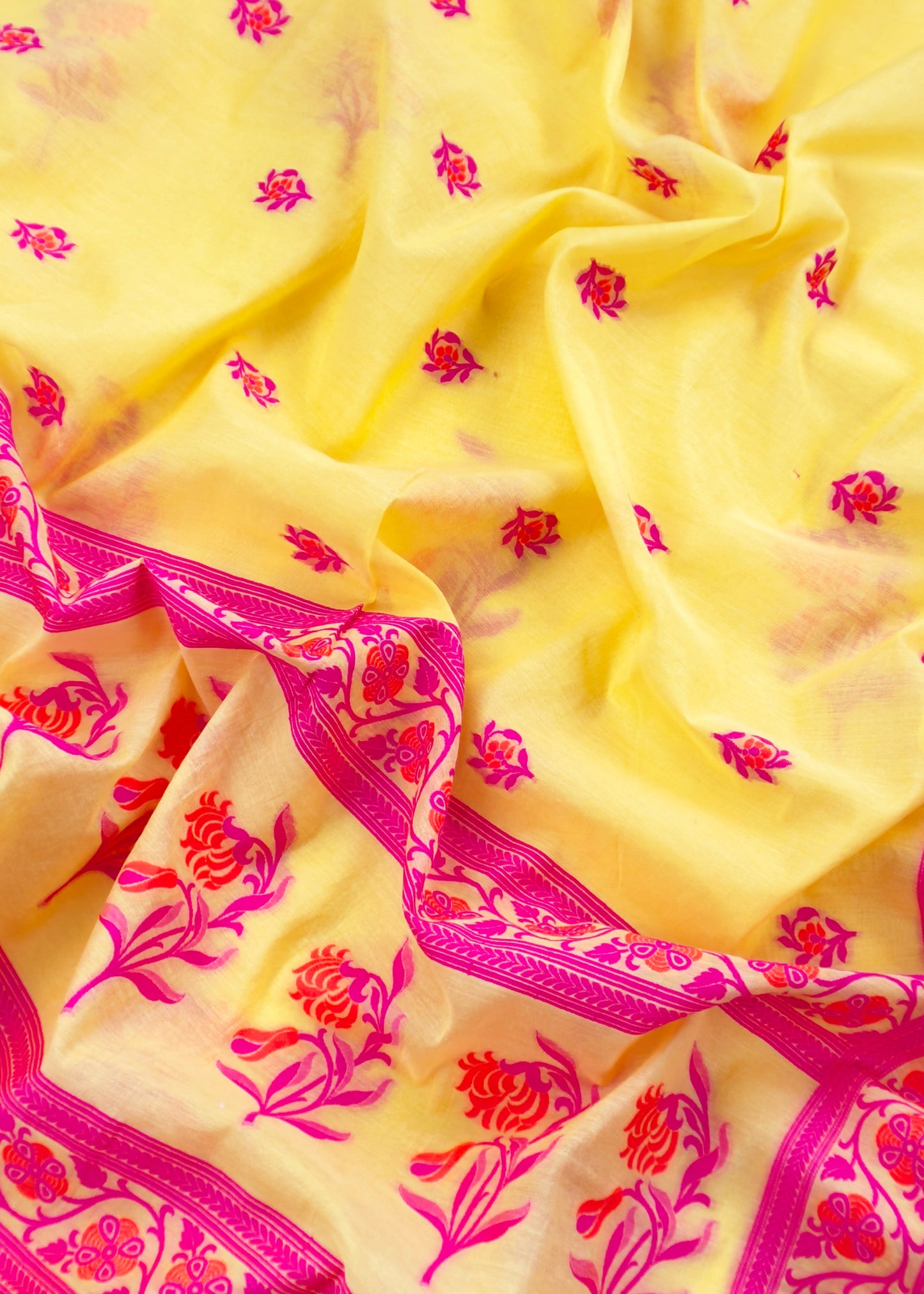 Yellow Handloom Banarasi Suit With Meenakari Weaving