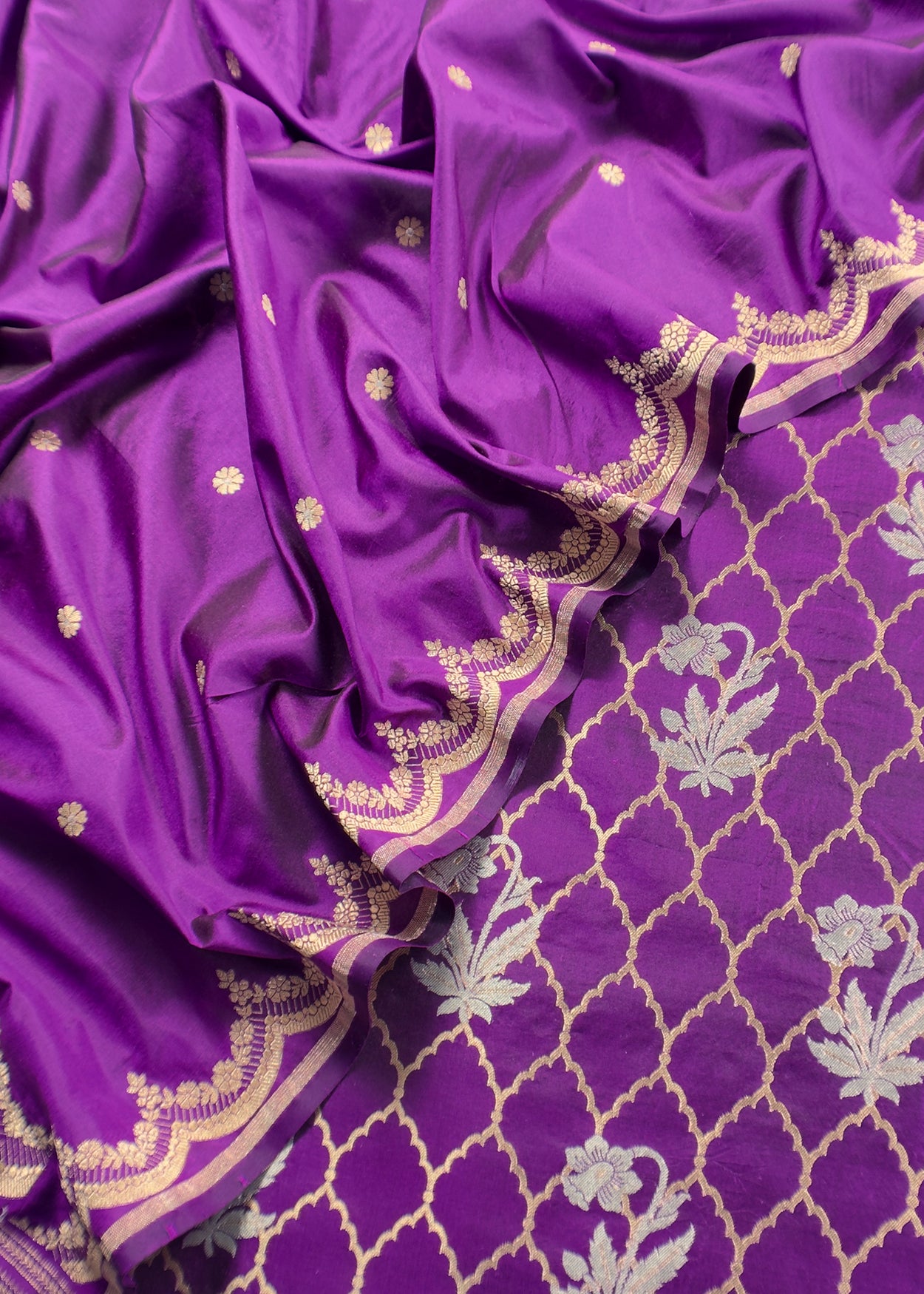 Premium katan silk suit at the best price

