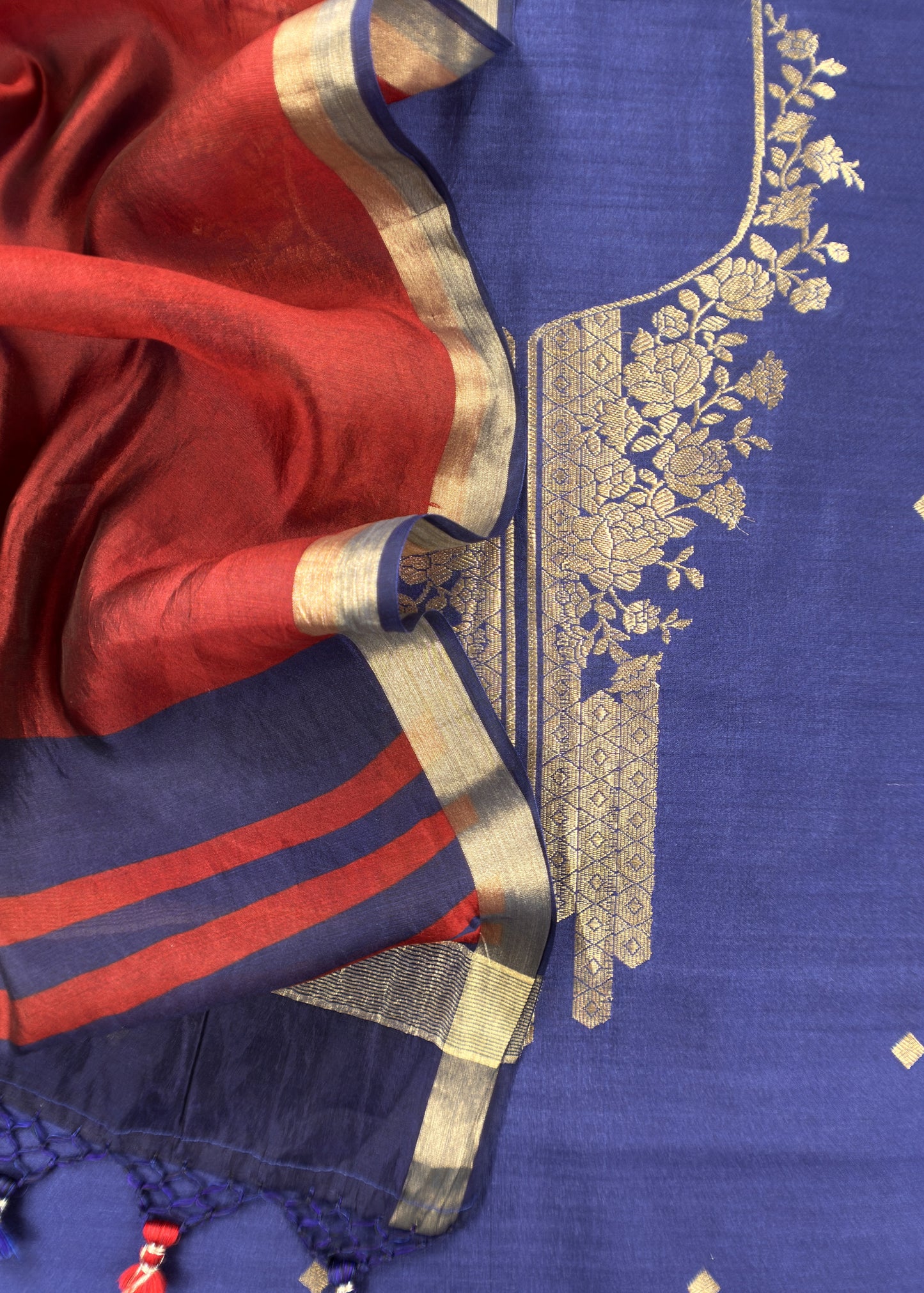 Blue And Maroon Handloom Unstitched Silk Suit With Kadwa Weaving