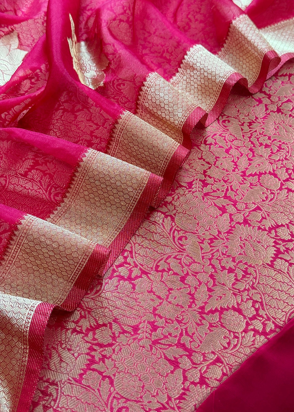 brocade suit set online

