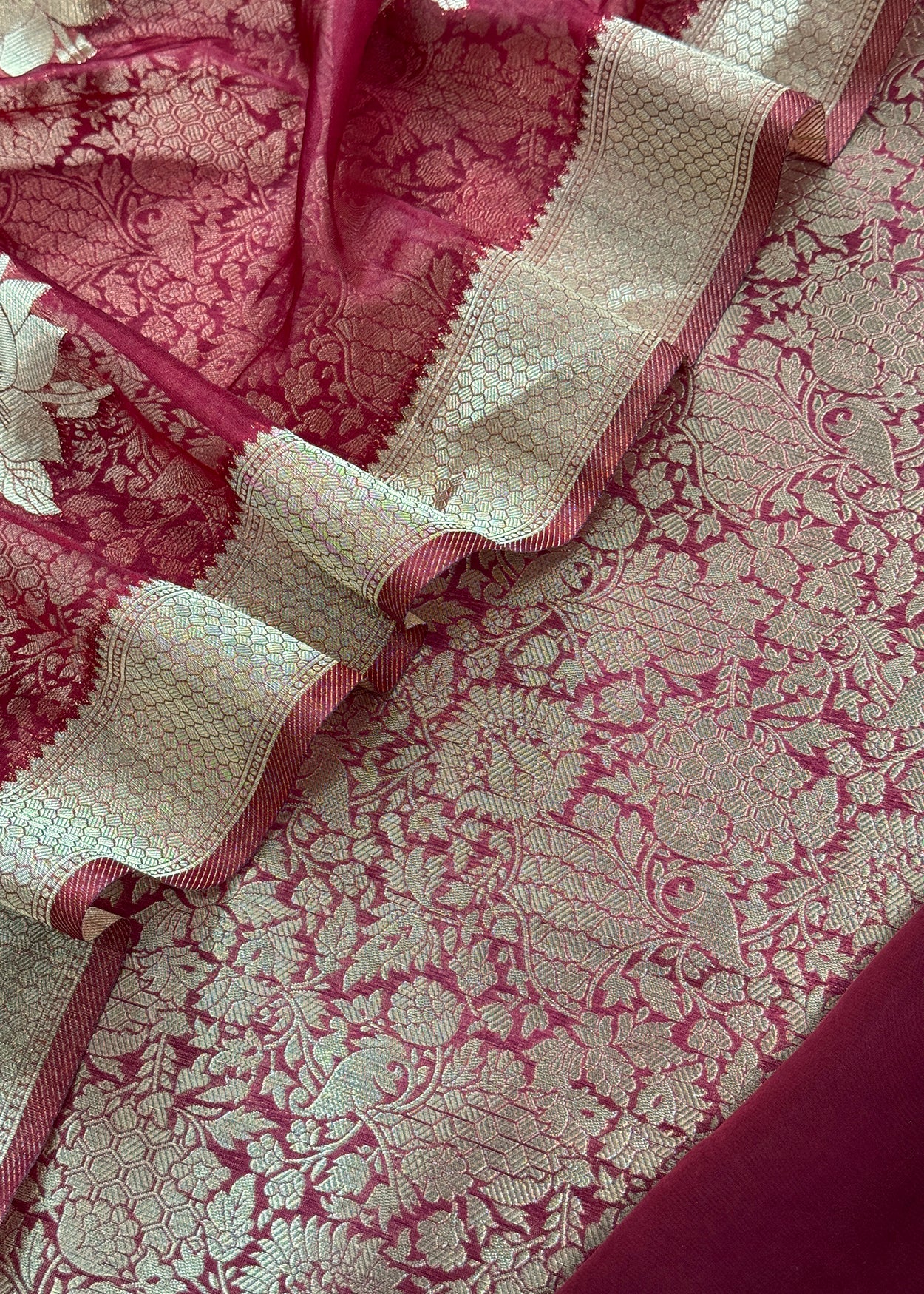 brocade suit set online

