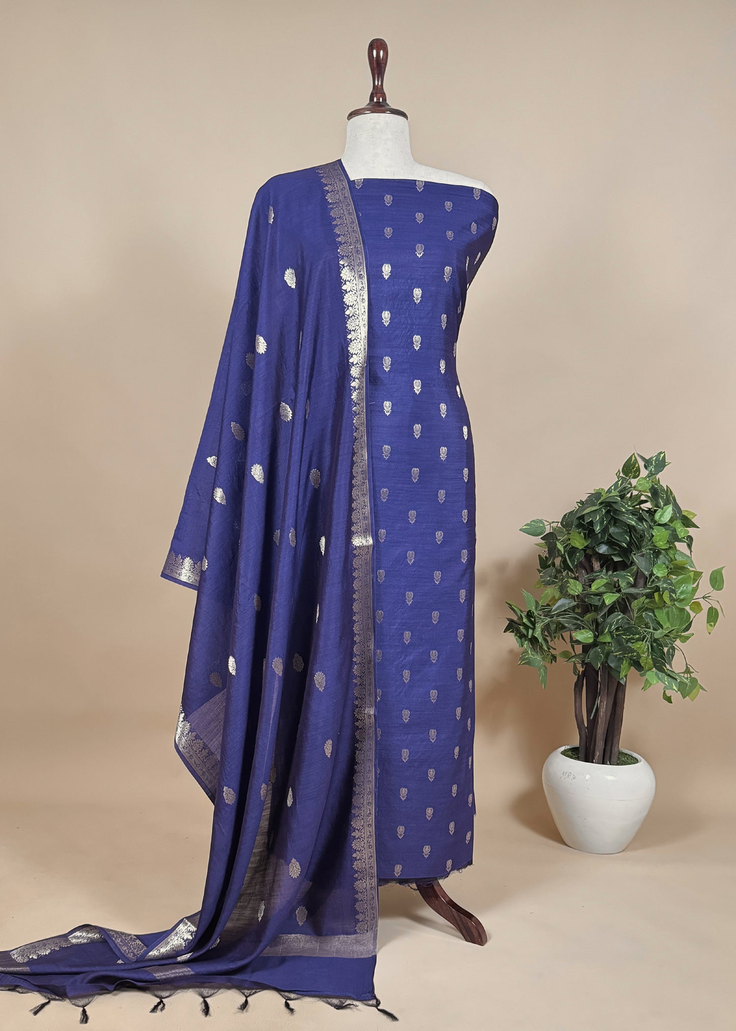 Handloom Munga Silk Suit With Zari Weaving