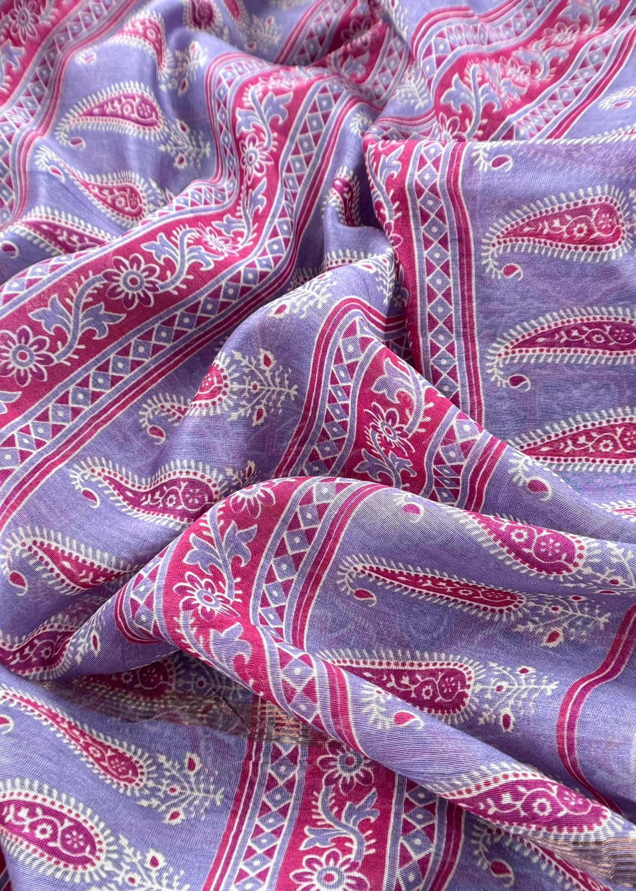 pure maheshwari handloom suit for gifting

