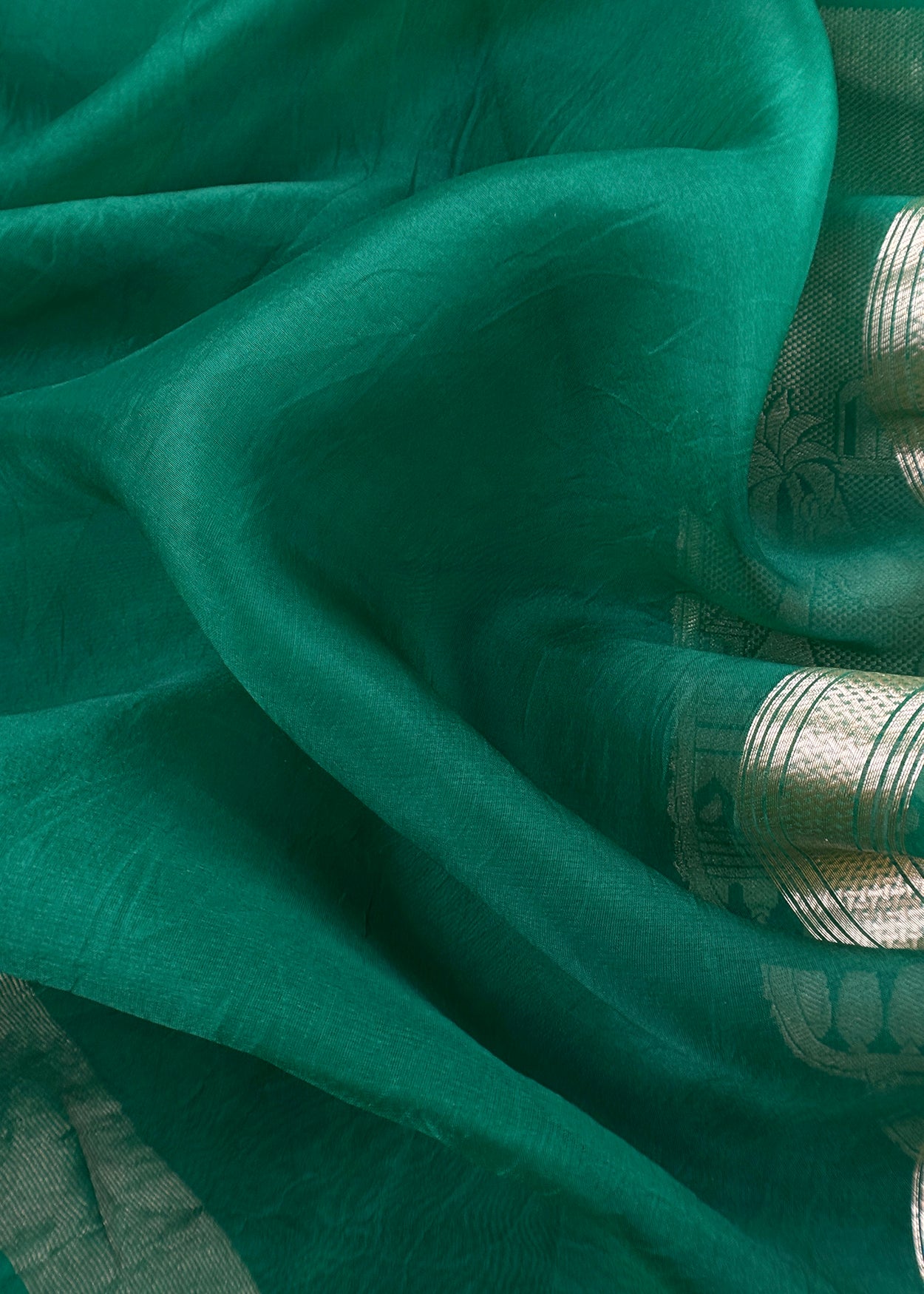 Luxury silk suit fabric with kadwa weaving

