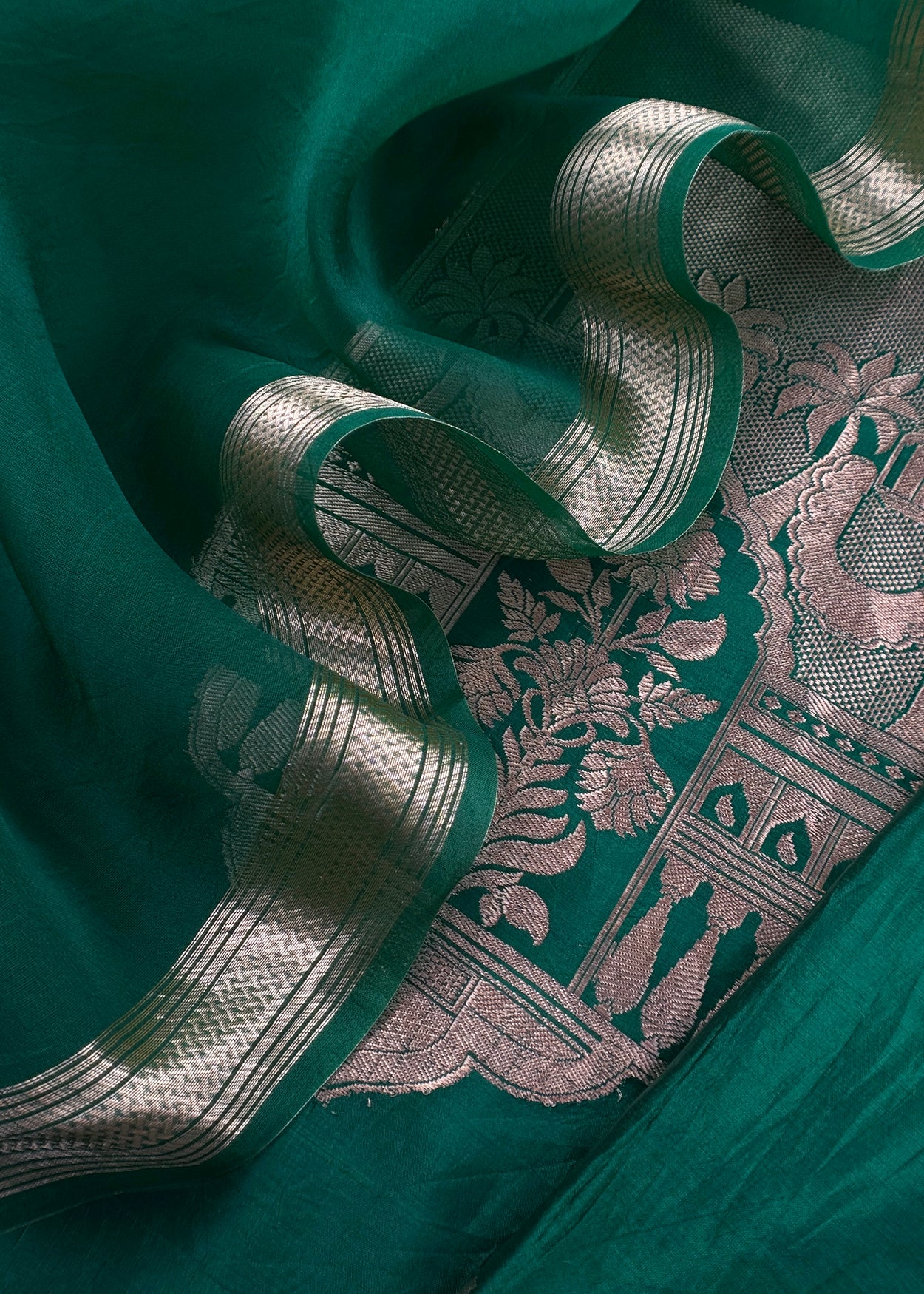 Indian traditional wear unstitched banarasi silk fabric

