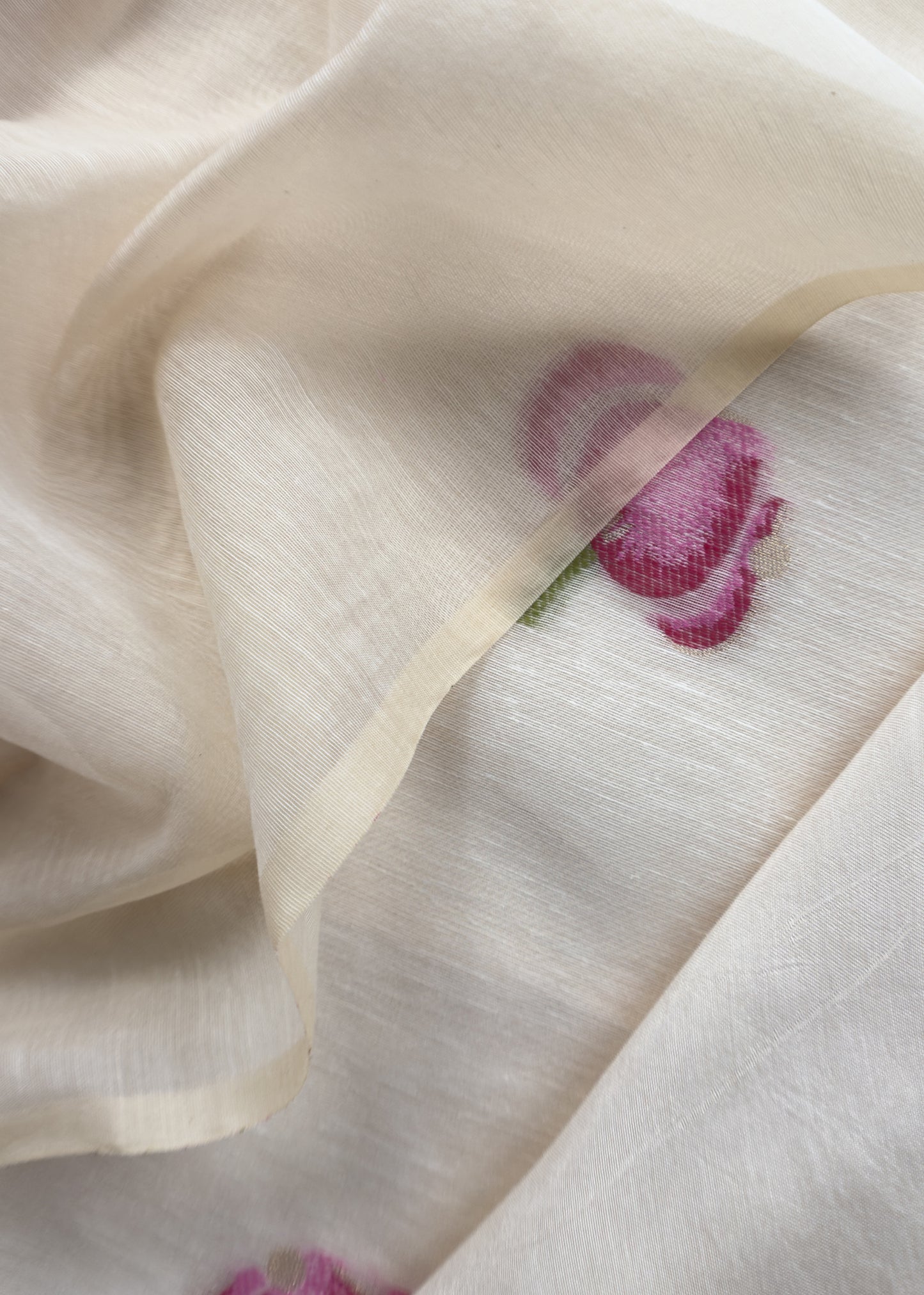 Off White Jamdani Suit With Pink Daffodil In Linen Chanderi Fabric
