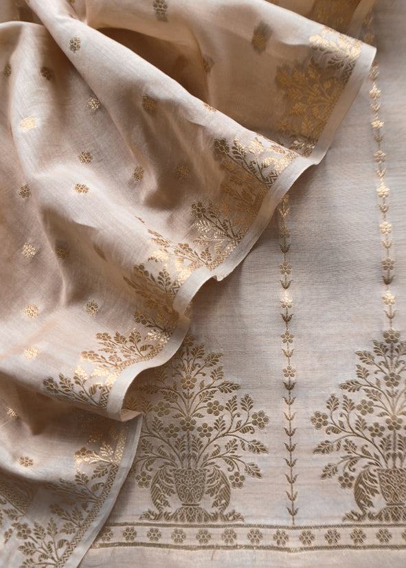 Guldasta 2025 Pear Beige Silk Suit with gold weaving