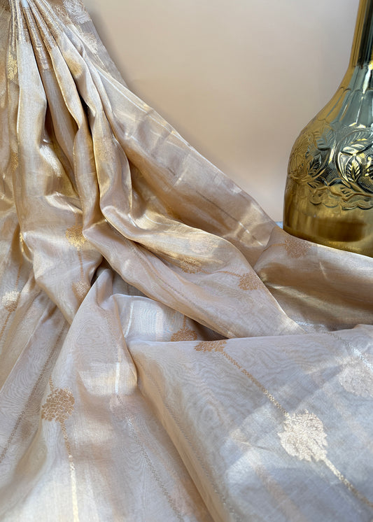 Beige Handloom Tissue Silk Saree With Kadwa Weaving