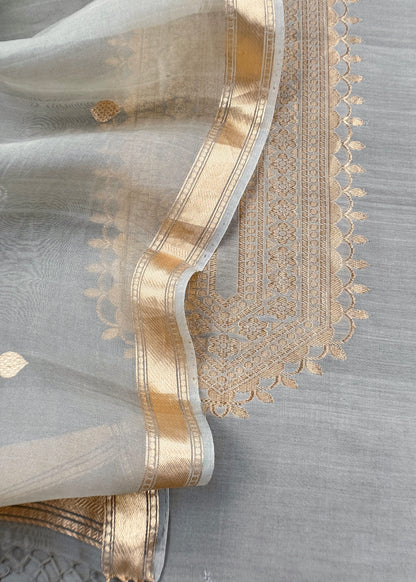 Grey Unstitched Pure Silk Suit With Kadwa Weaving