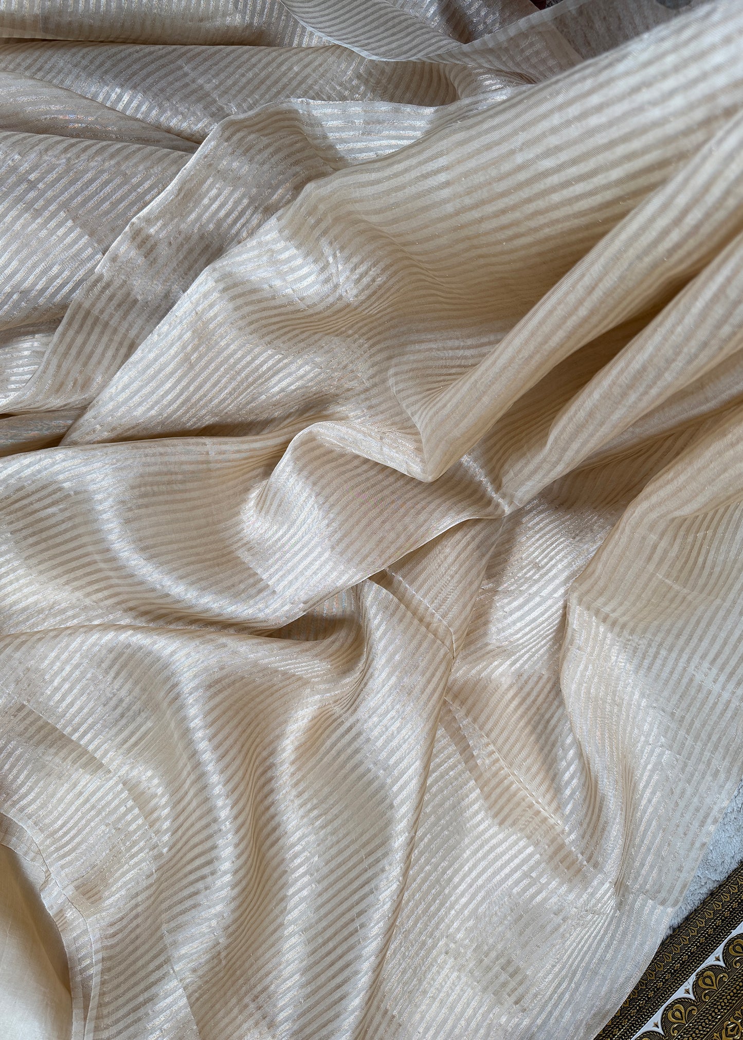 Beige Handloom Kora Silk Suit With Kadwa Meenakari Blouse