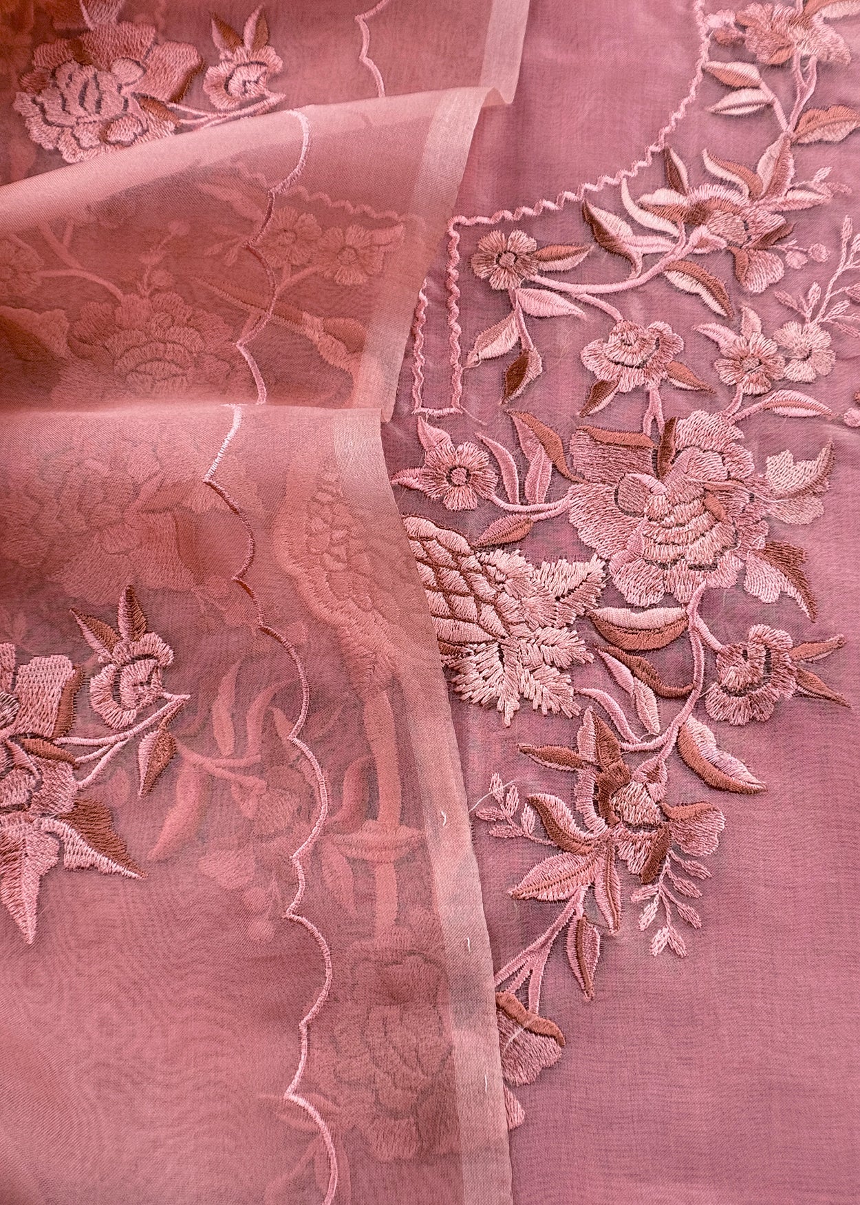 Festive celebration kora silk suit at the best price

