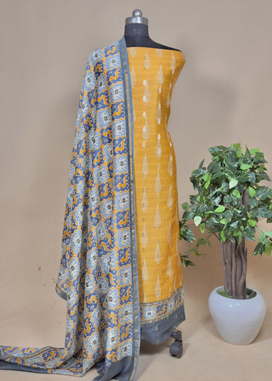 Yellow Maheshwari Silk Suit Set Patola Print Dupatta