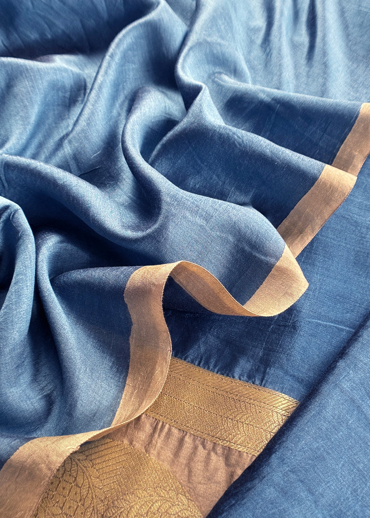 Designer Handwoven Silk Suit Fabric With Zari Weaving