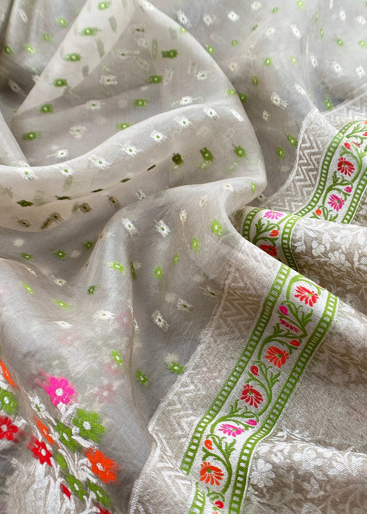 Indian traditional wear unstitched georgette suit fabric

