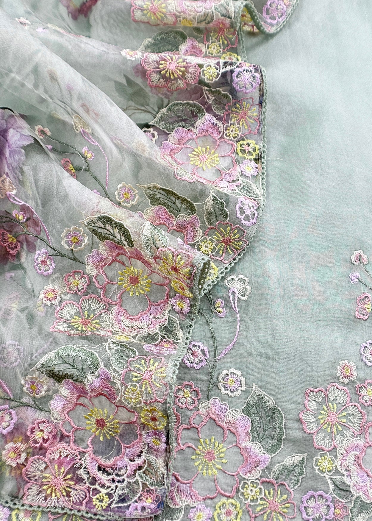 Buy organza suit with dupatta

