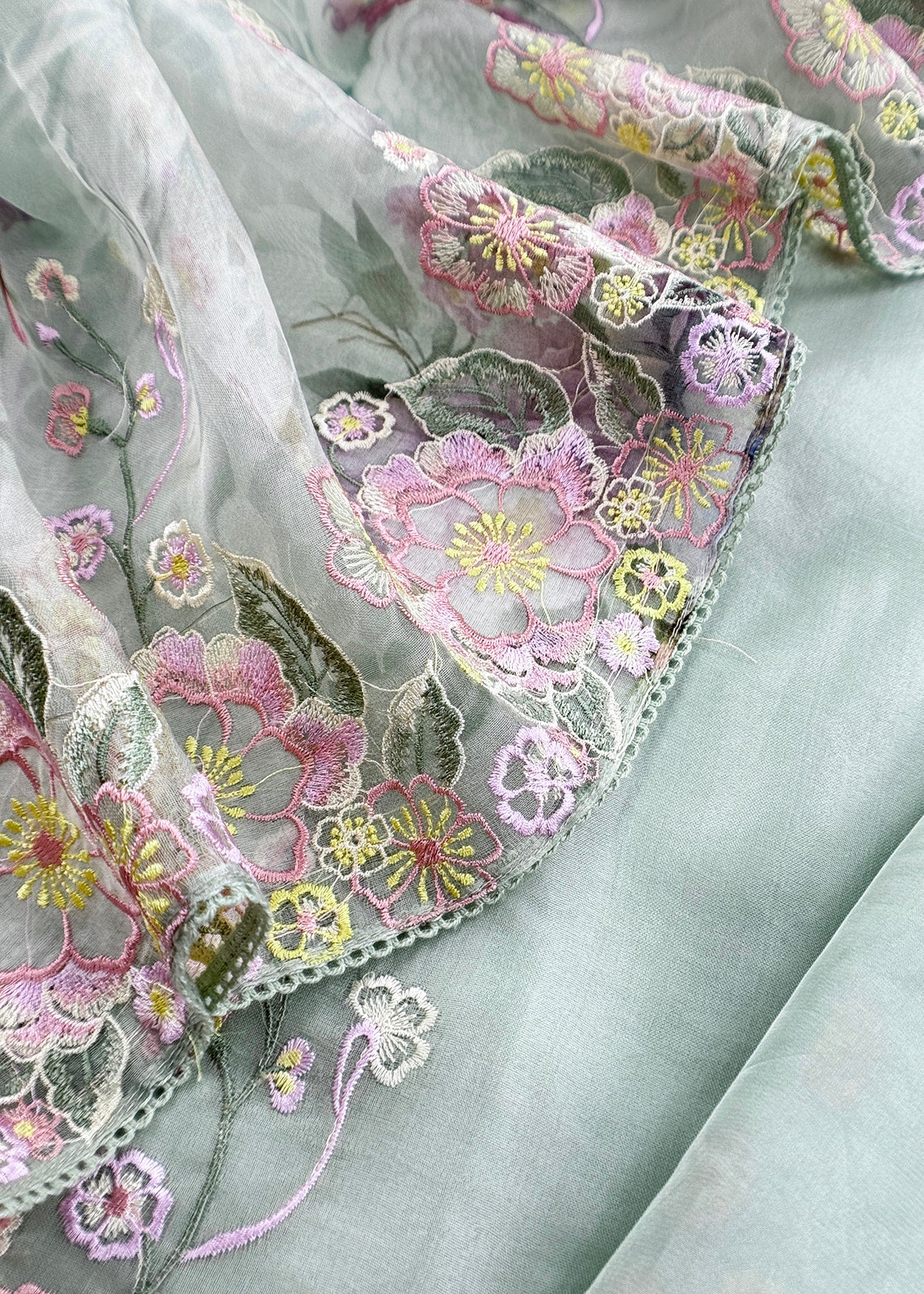 Buy pure organza suit at the best price

