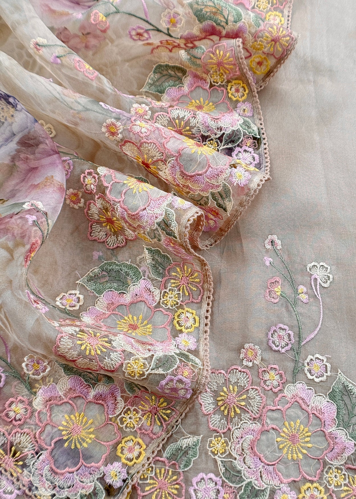 Buy organza suit with dupatta

