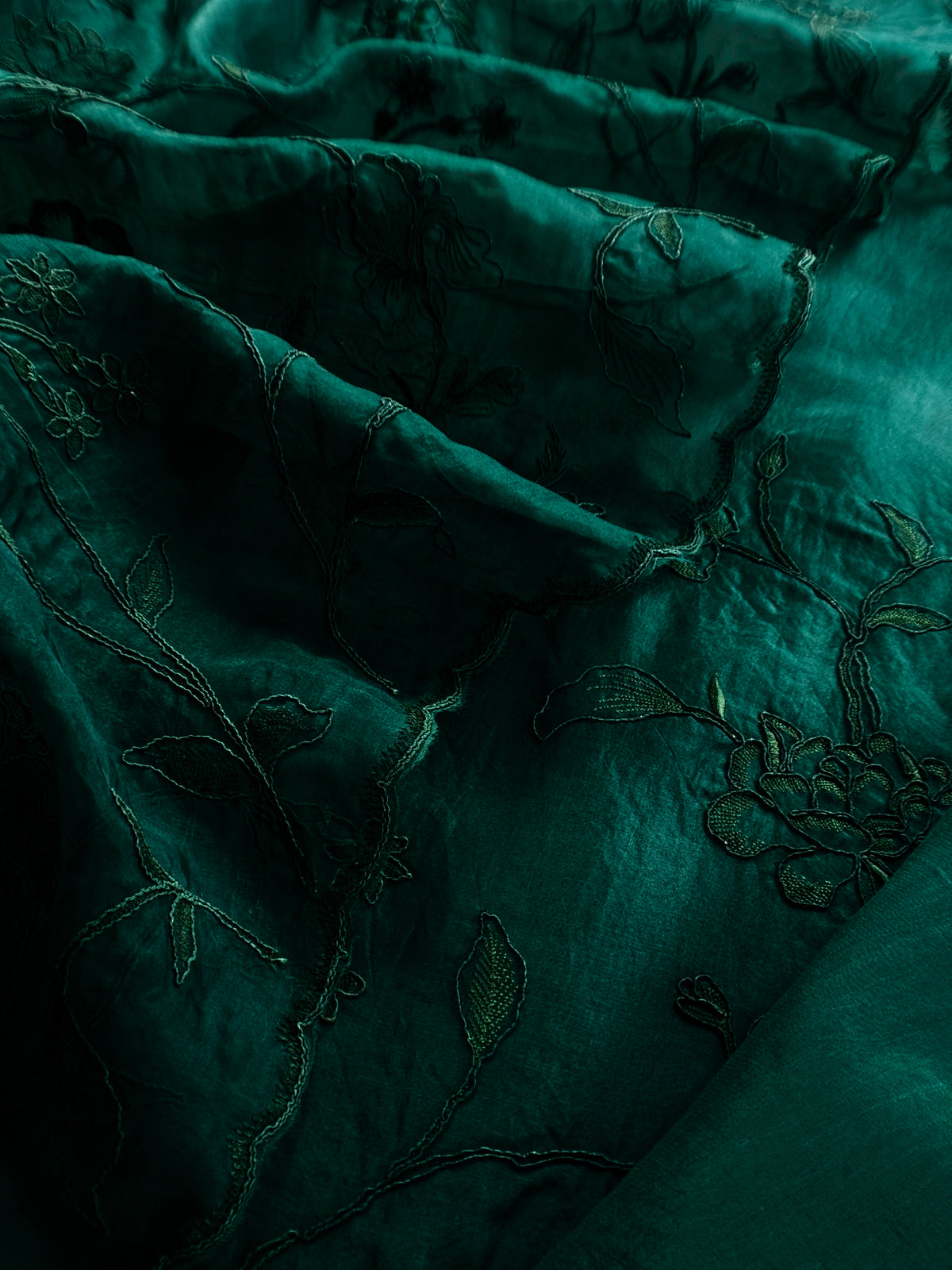 Green Pure Kora Silk Suit With French Thread Embroidery