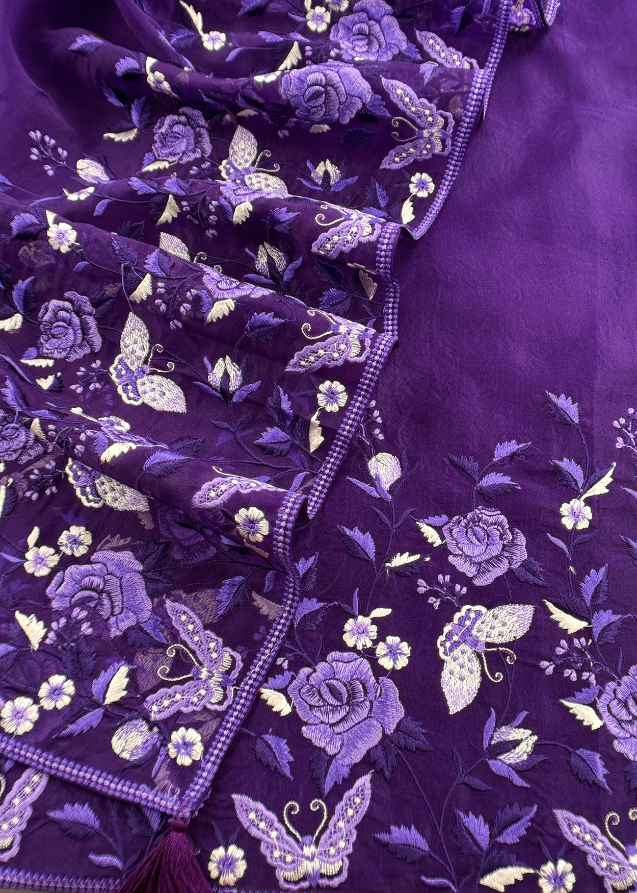 Festive celebration kora silk suit at the best price

