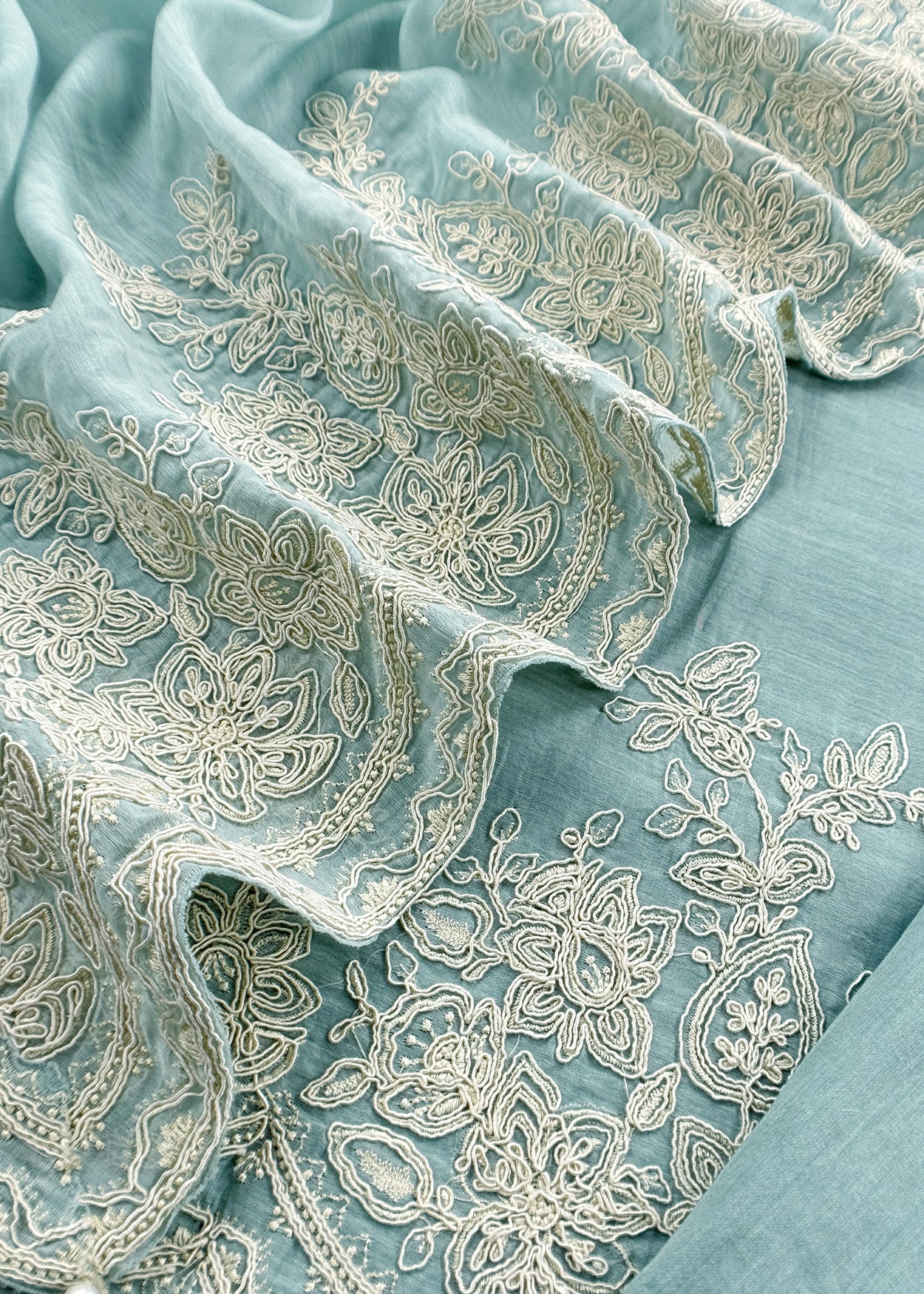 Mul unstitched suit set at the best price

