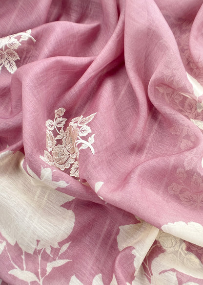Mulmul suit set with digital print and embroidery

