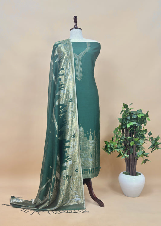 Green Kani Silk Suit With Kani Zari Weaving