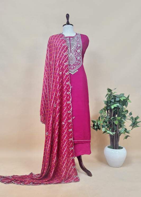 Rani Sa Pink Handloom Silk Kurta And Bandhani Dupatta With Handwork