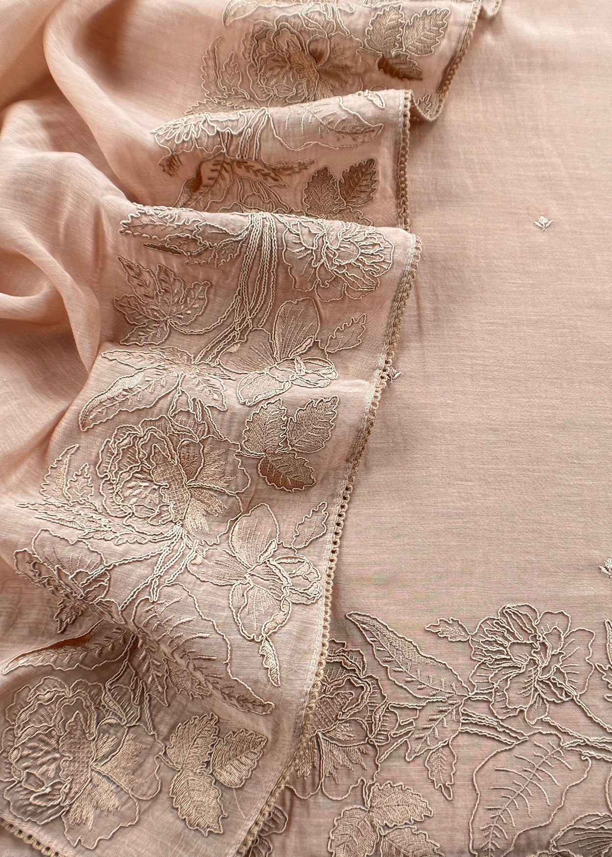 Mulmul suit set with french thread embroidery