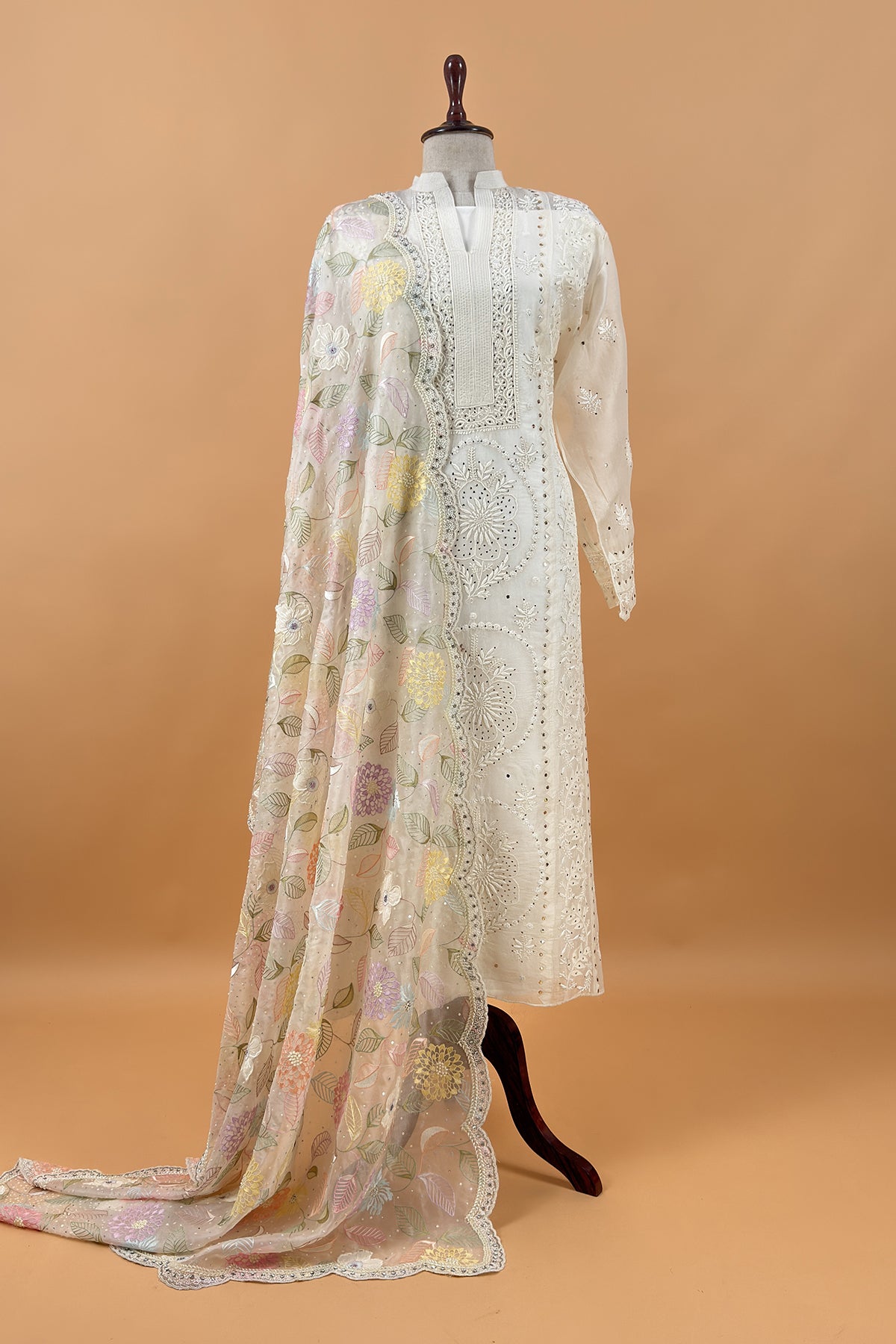 White Pure Organza Hand Embroidered Lakhnavi Kurta And Kora Silk Dupatta With Resham Embroidery