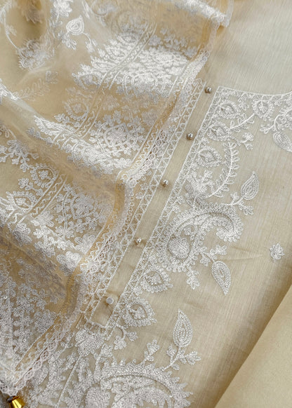 Off White Handloom Mulmul Kurta And kora Silk Dupatta With Ivory Resham Embroidery