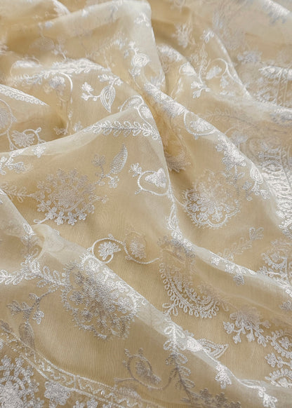 Off White Handloom Mulmul Kurta And kora Silk Dupatta With Ivory Resham Embroidery
