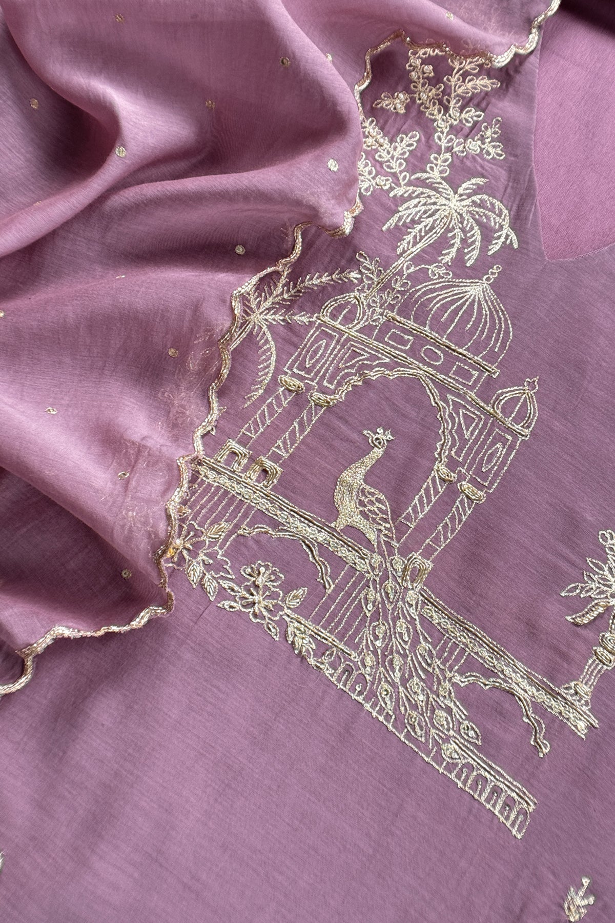 Handloom mulmul unstitched suit fabric

