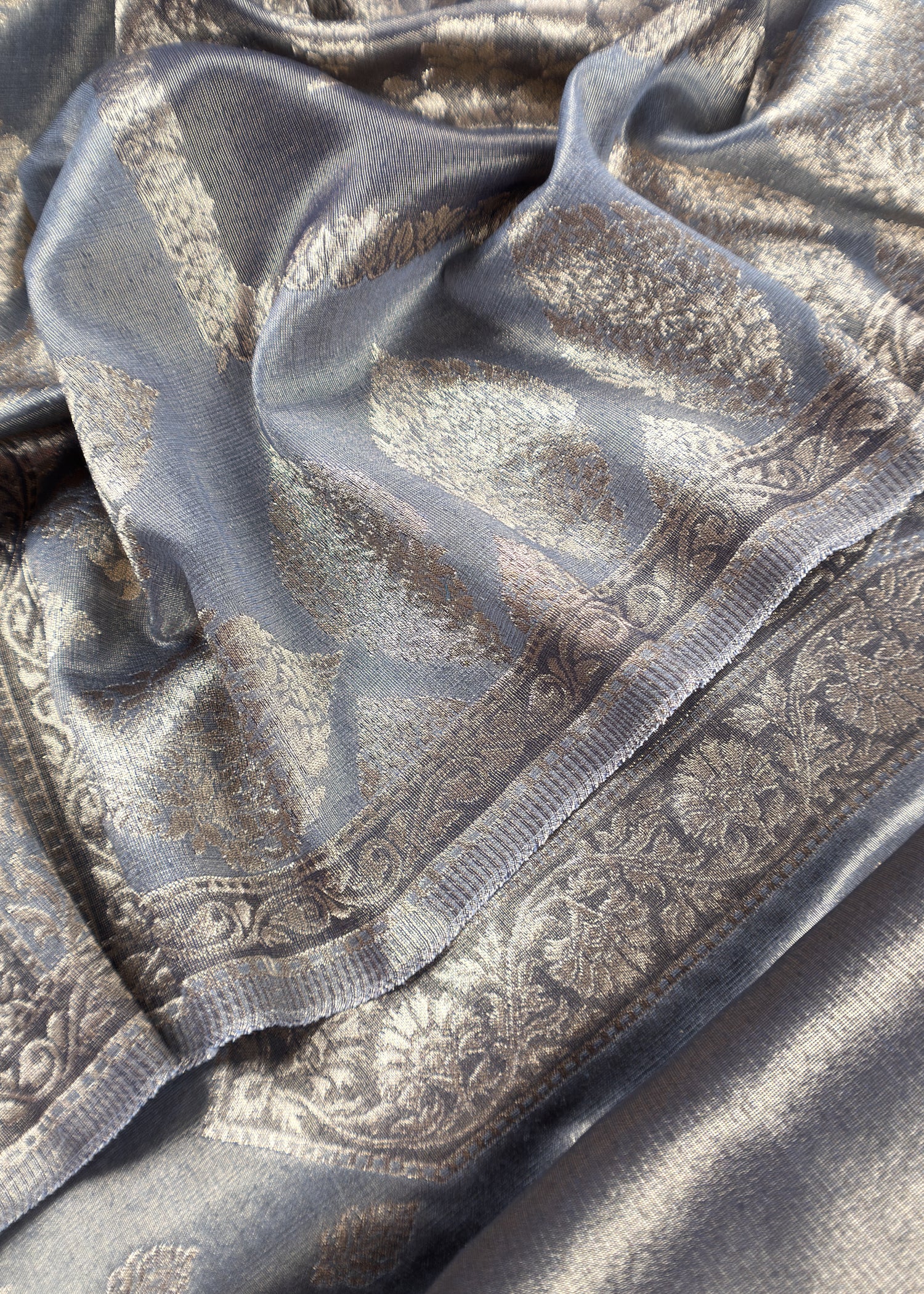 Tissue Kani Silk Suit Gifting for Mom

