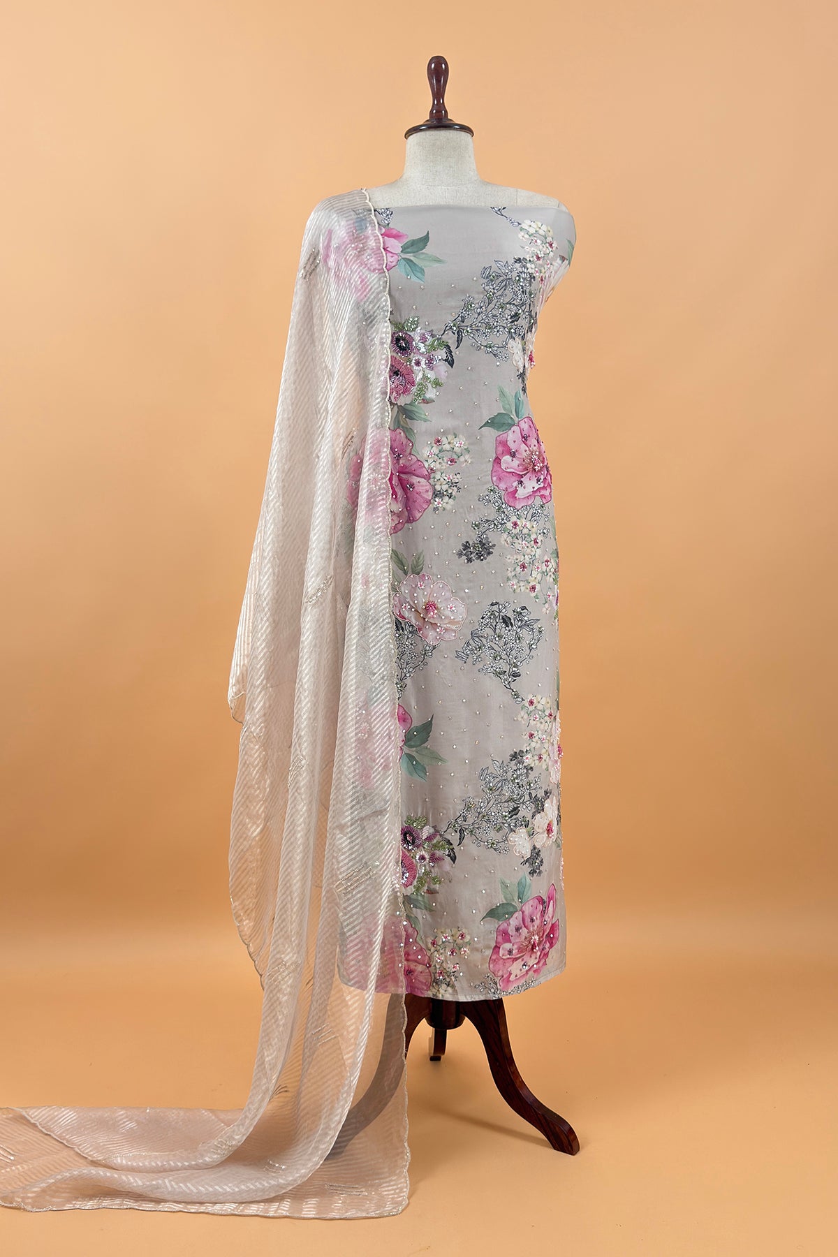 Buy pura satin silk fabric at the best price

