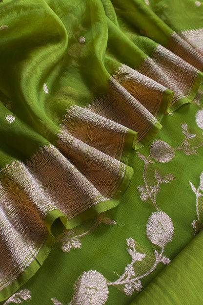 Greem Handloom Silk Suit With Sonarupa Zari weaving