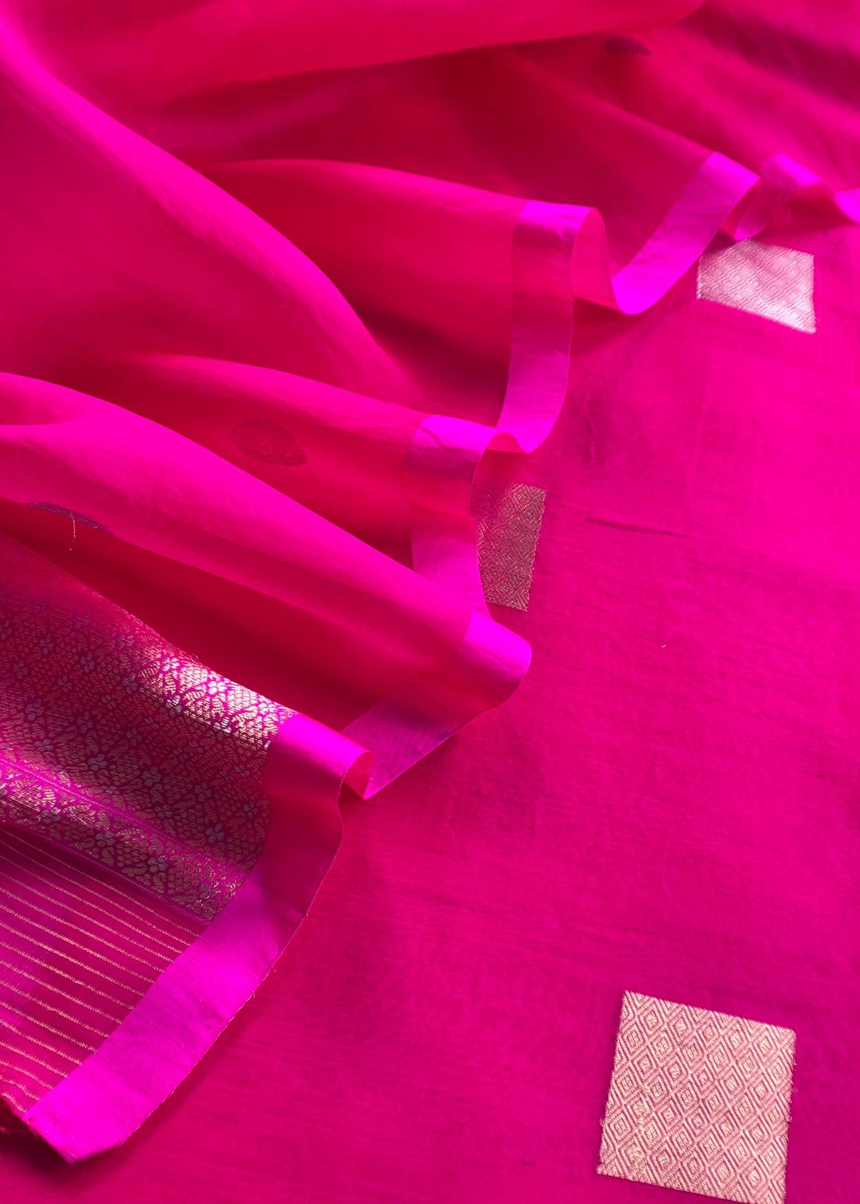 Premium quality kora silk unstitched suit with dupatta

