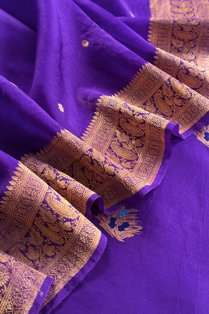 Luxury kora silk suit with meenakari weaving


