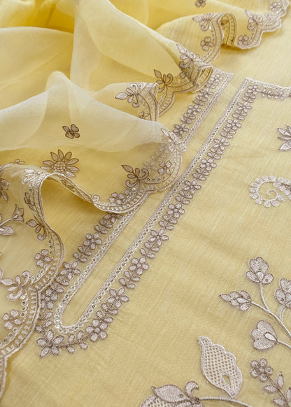 Mulmul suit set with resham embroidery

