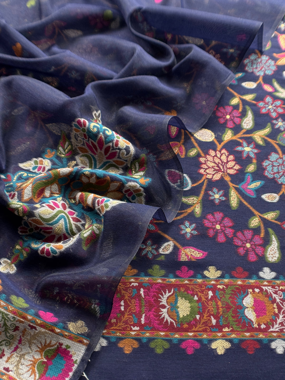 Chanderi suit gifting for women


