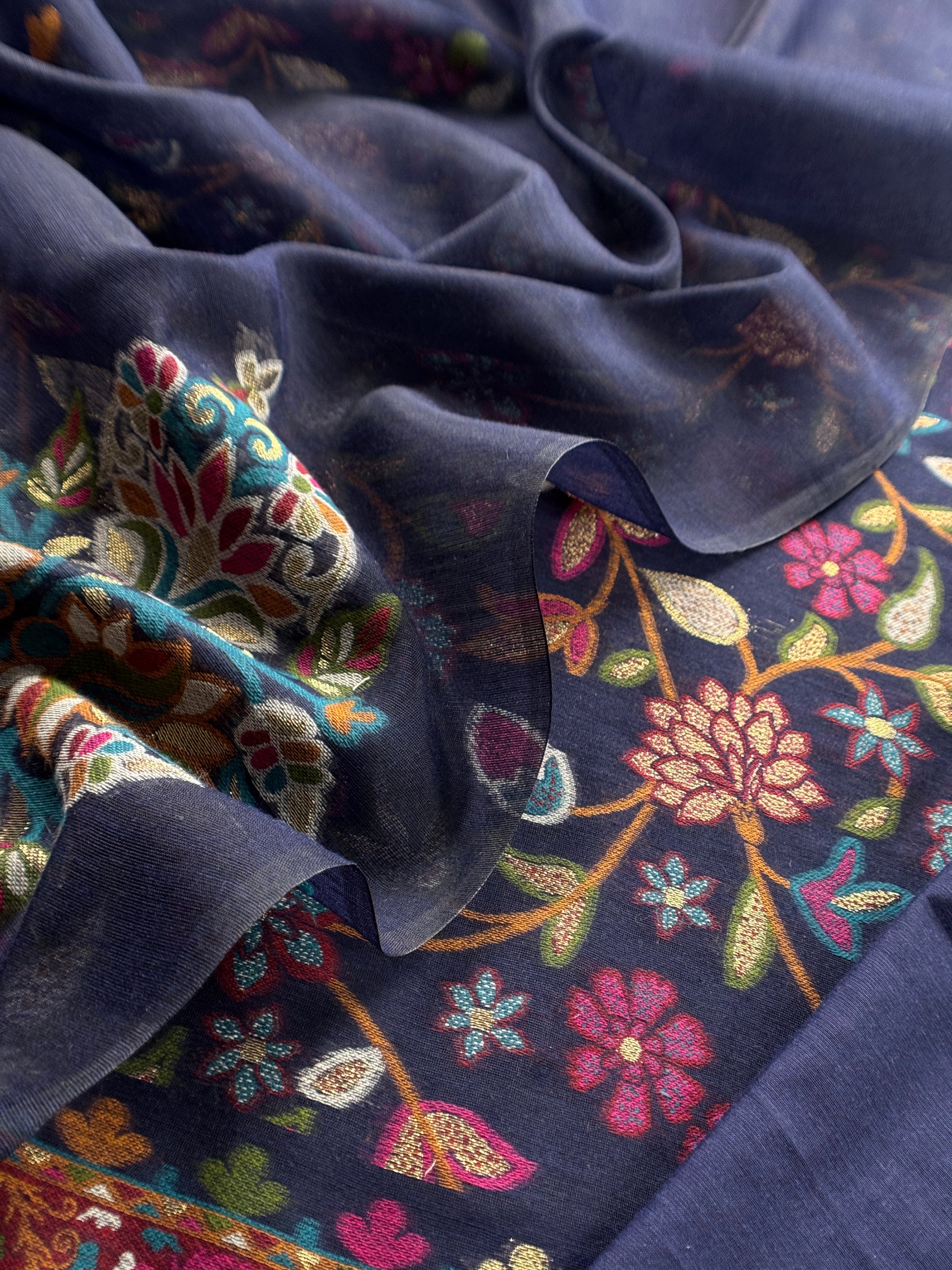 Buy Chanderi suit in best price


