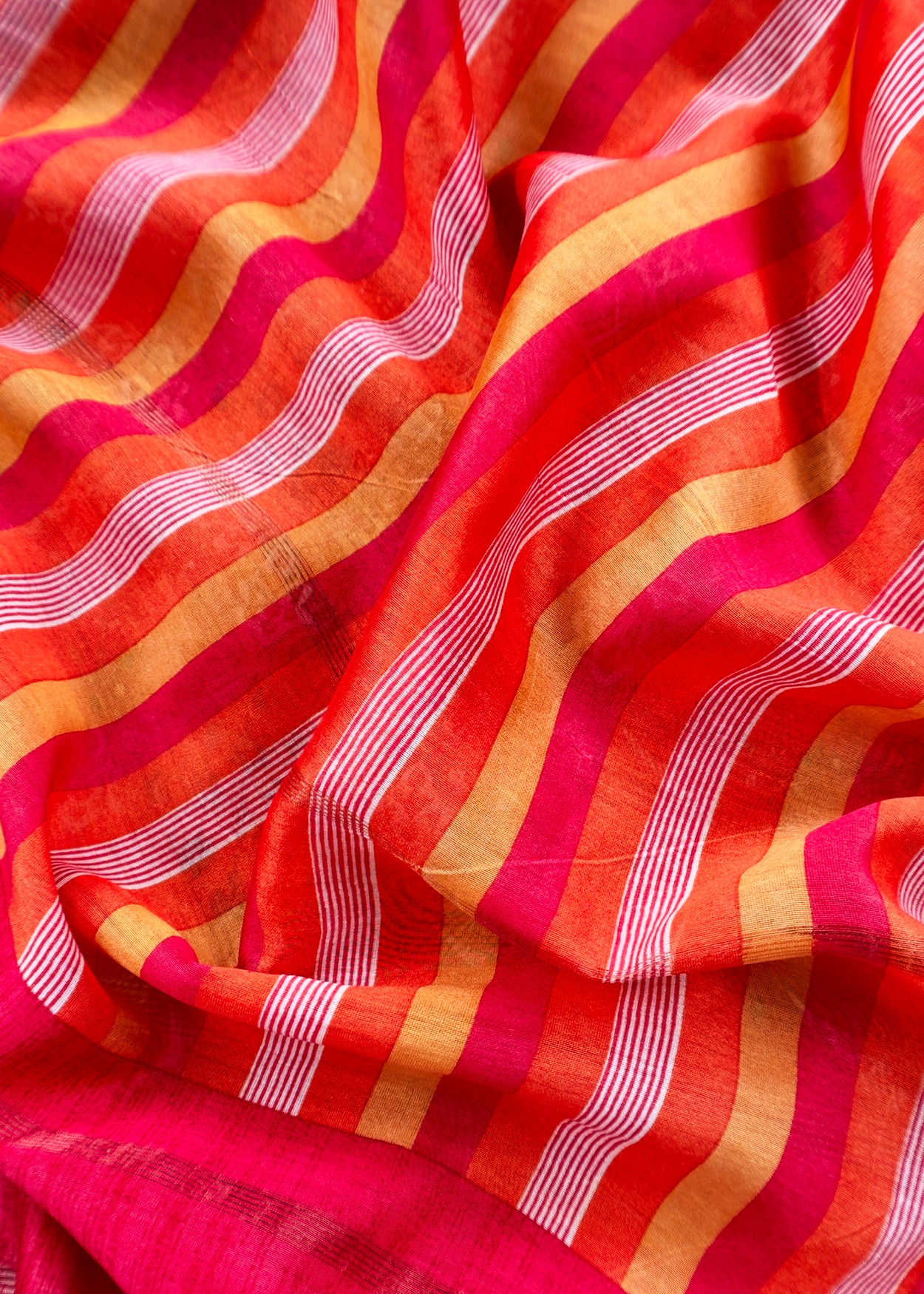 Maheshwari silk suit gifting for women

