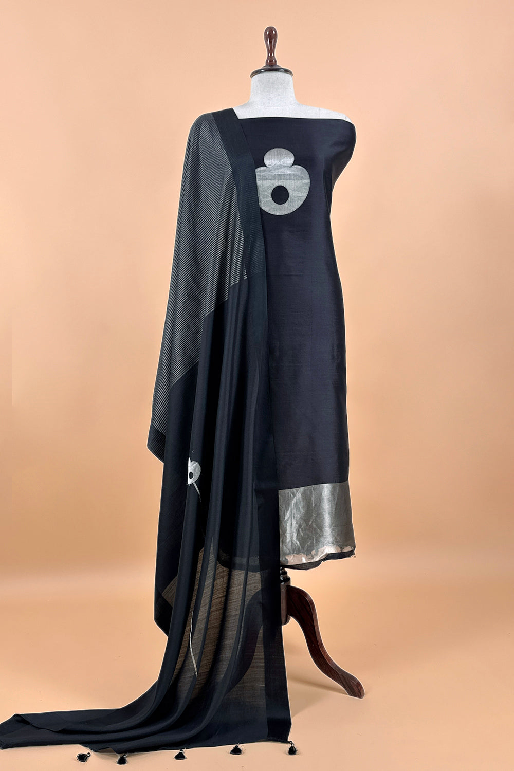 Buy wedding wear suit in silk fabric


